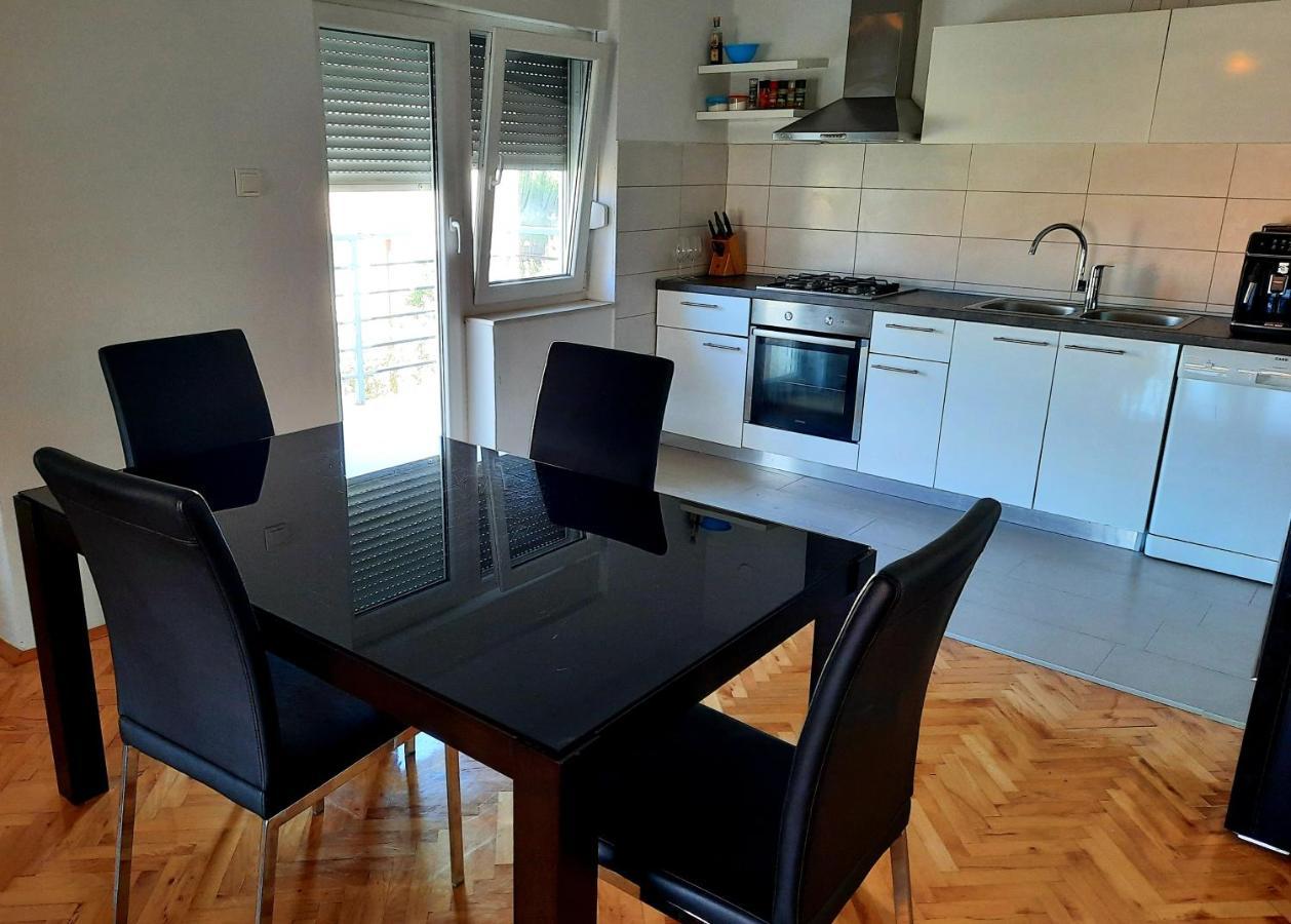 Apartment Goran Zadar Bagian luar foto