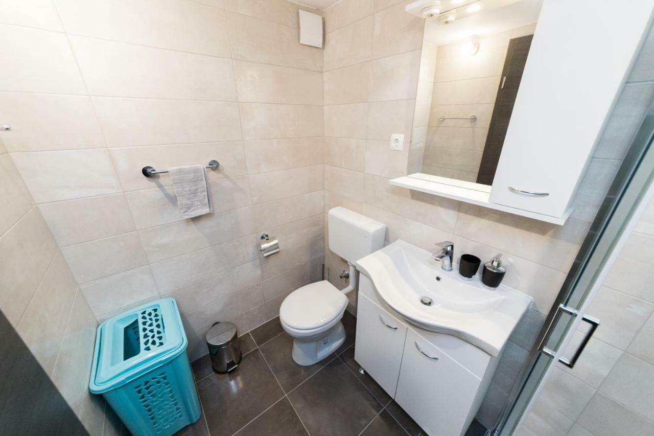 Apartment Goran Zadar Bagian luar foto